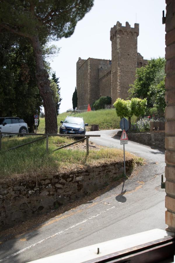 Casa Costa Delle Caserme Μονταλτσίνο Εξωτερικό φωτογραφία